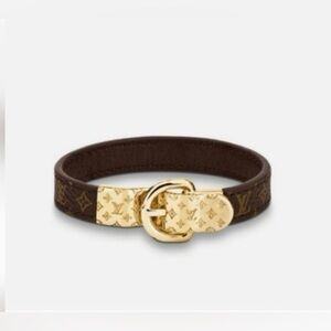 Louis Vuitton Monogram Fasten Your LV Bracelet (Size 19)